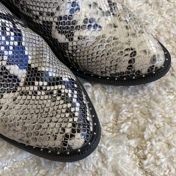 Faux Python Booties - Picture 4 of 4